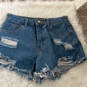 Highways rip raw, trim, Demi shorts